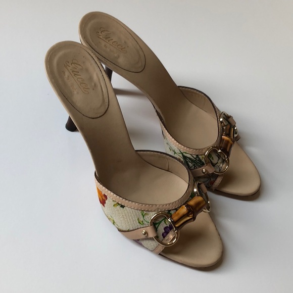 Gucci Shoes - AUTHENTIC Gucci Floral Bamboo Horsebit Mules Flora